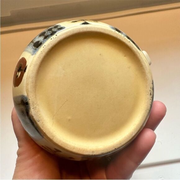 Ceramic Floral Pitcher - Picture 4 of 4